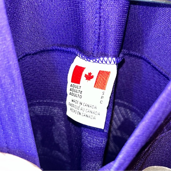 CCM Robby Glantz int’l power skating hokey jersey (autograph) sz S purple color - Picture 10 of 10